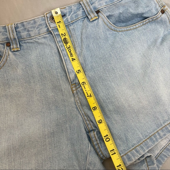 Tommy Hilfiger Jeans Vintage denim shorts Flag Patch Size 8 - Picture 5 of 7